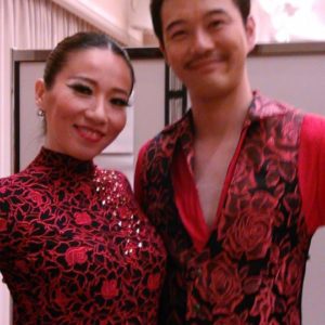 チームで作った衣装をペアでも